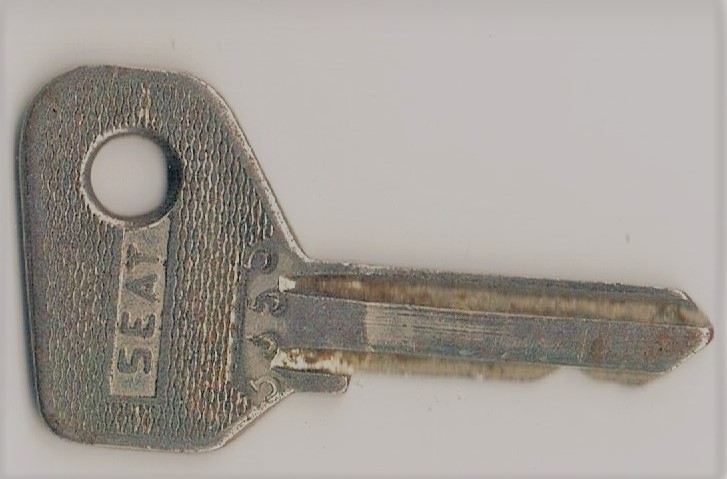 llave de coche antigua